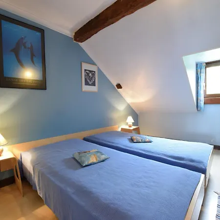 Cozy Family In デュルビュイ