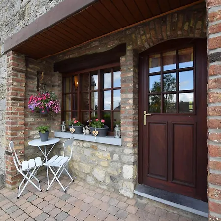 Cozy Family In 別荘