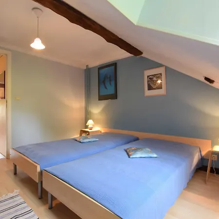 Vakantiehuis Cozy Family In