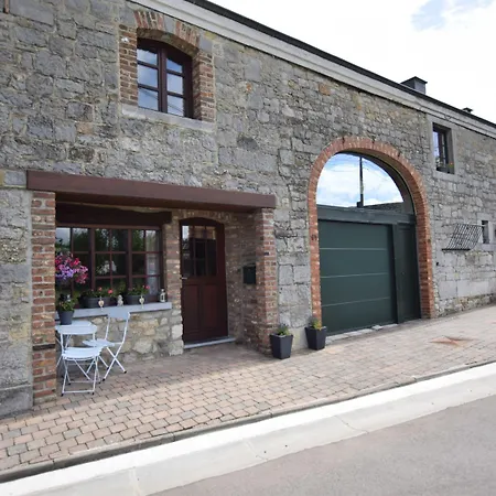 Cozy Family In デュルビュイ